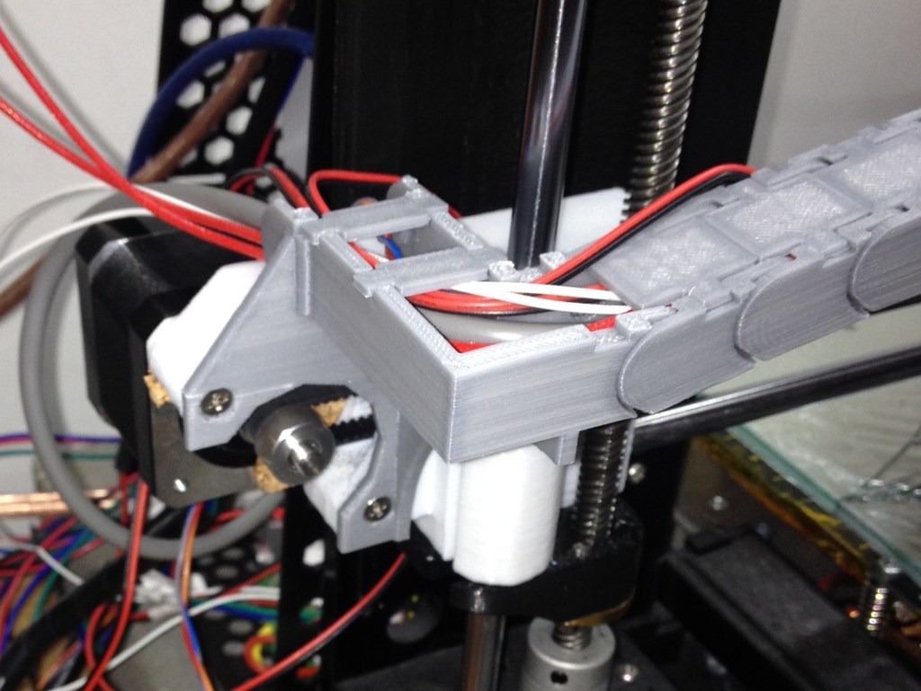 Крепления для оси X Anet A8 под открытый кабельный канал