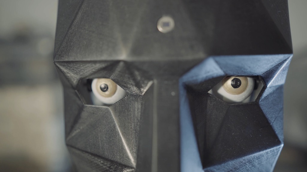 The Doorman - аниматронный дверной механизм