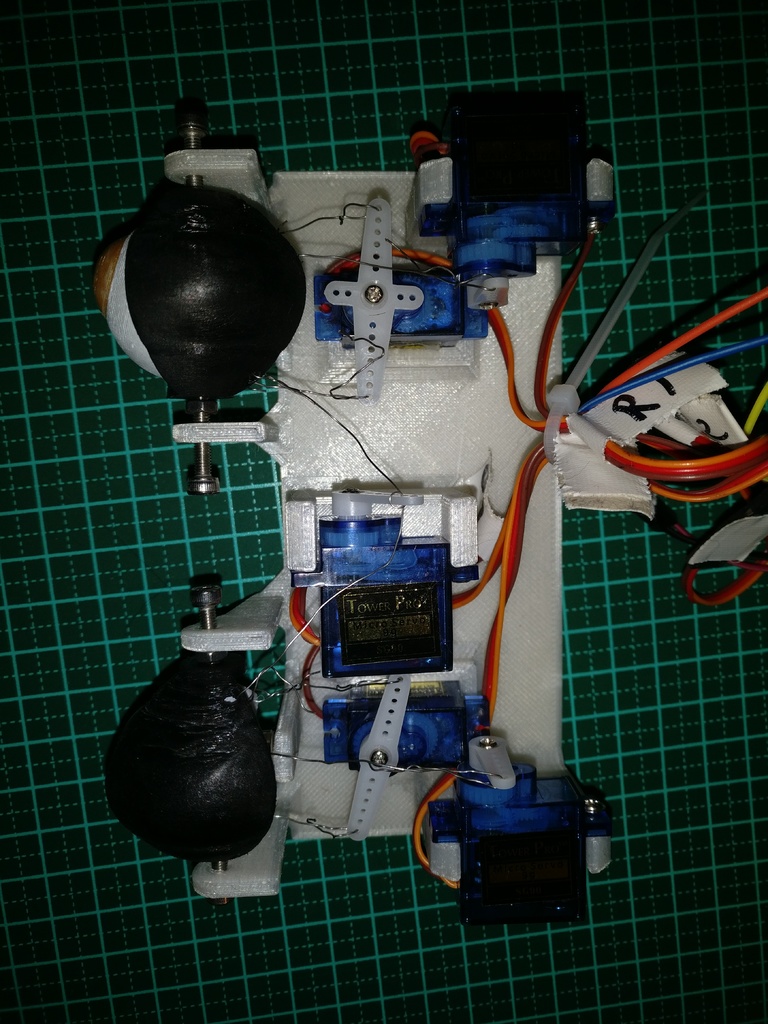 The Doorman - аниматронный дверной механизм