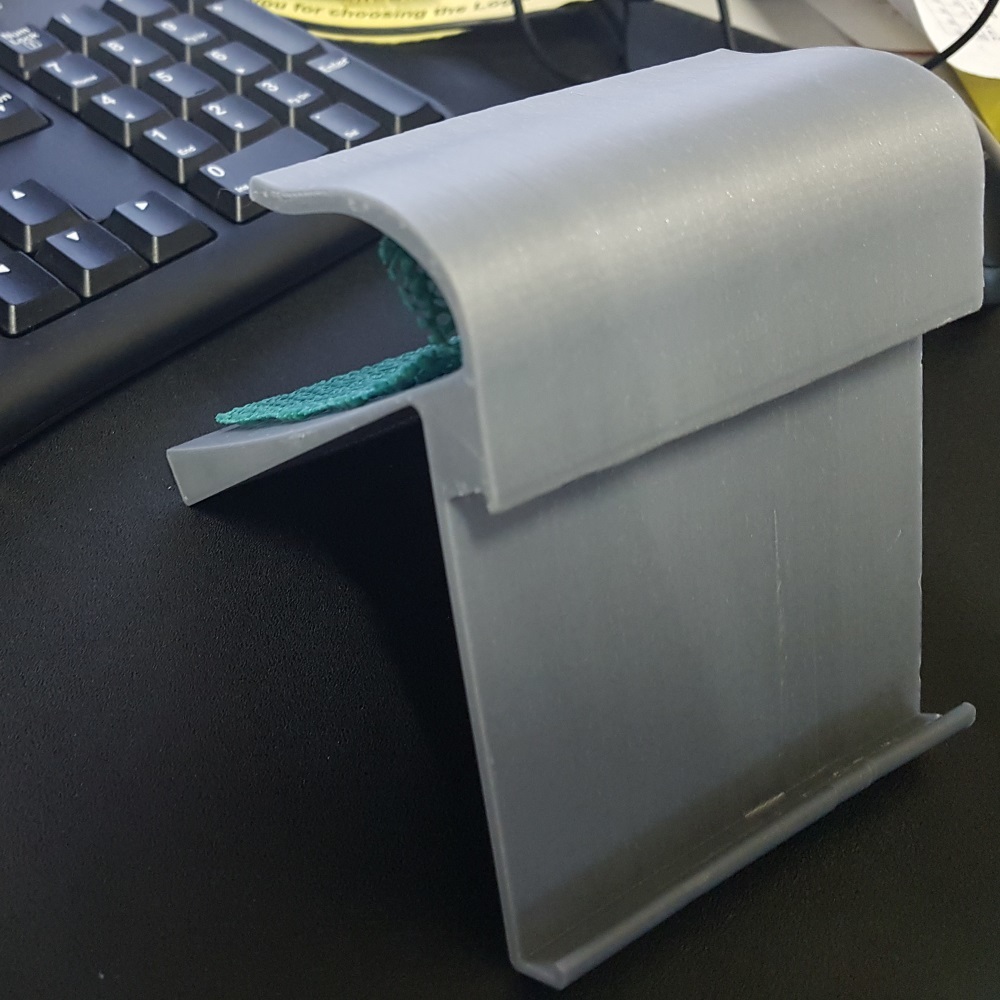 Крепление для Samsung Galaxy S7 на панели Opel Zafira