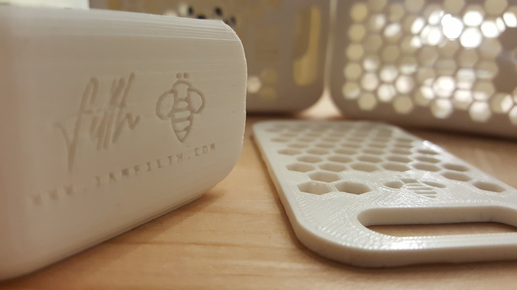 Модель вейп-мода The Bee