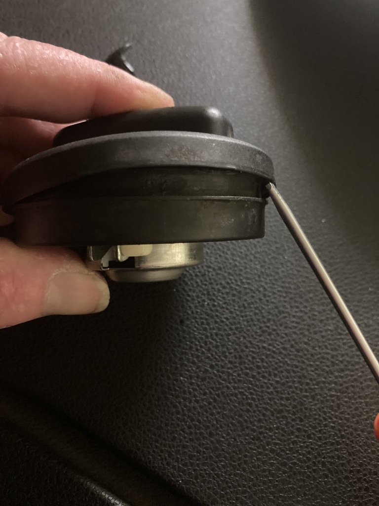 Ремень для крышек бензобака Mercedes