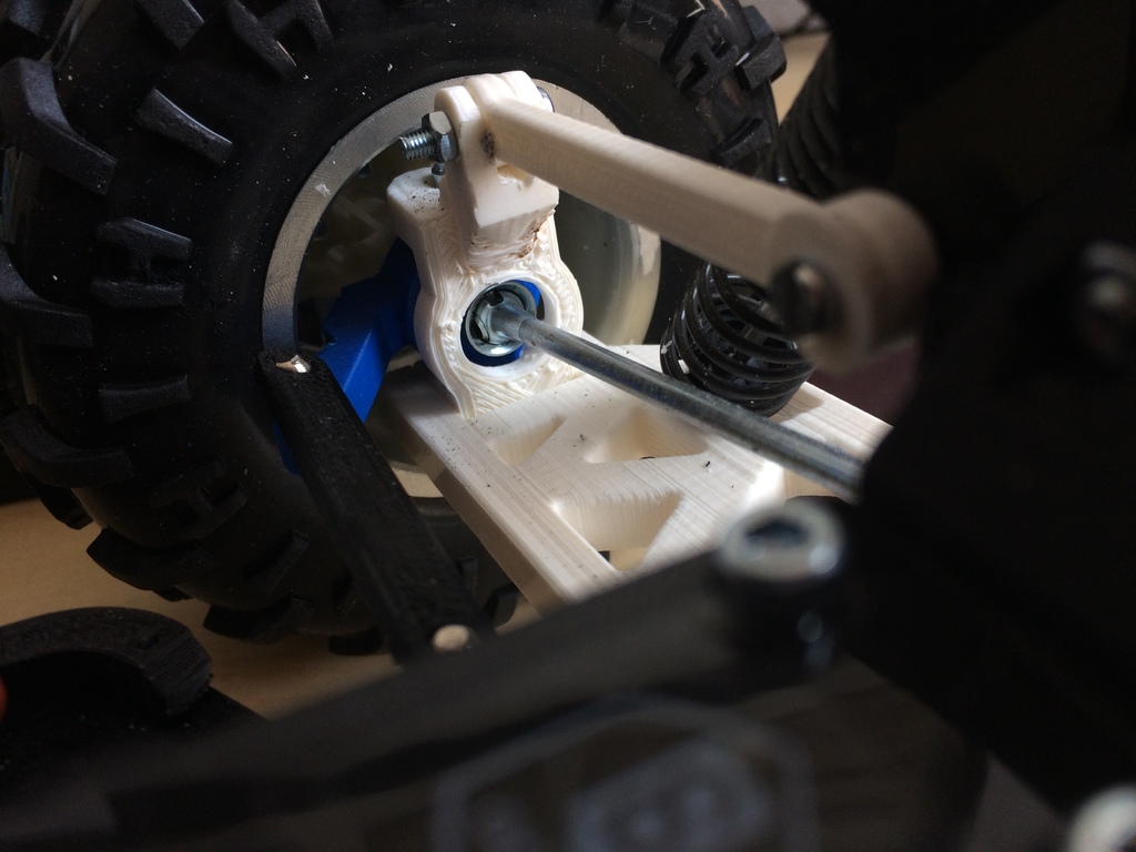 Передняя часть Open RC Truggy для малых диаметров колес