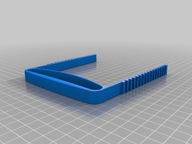 Универсальный подстаканник для кресел с открытыми подлокотниками
