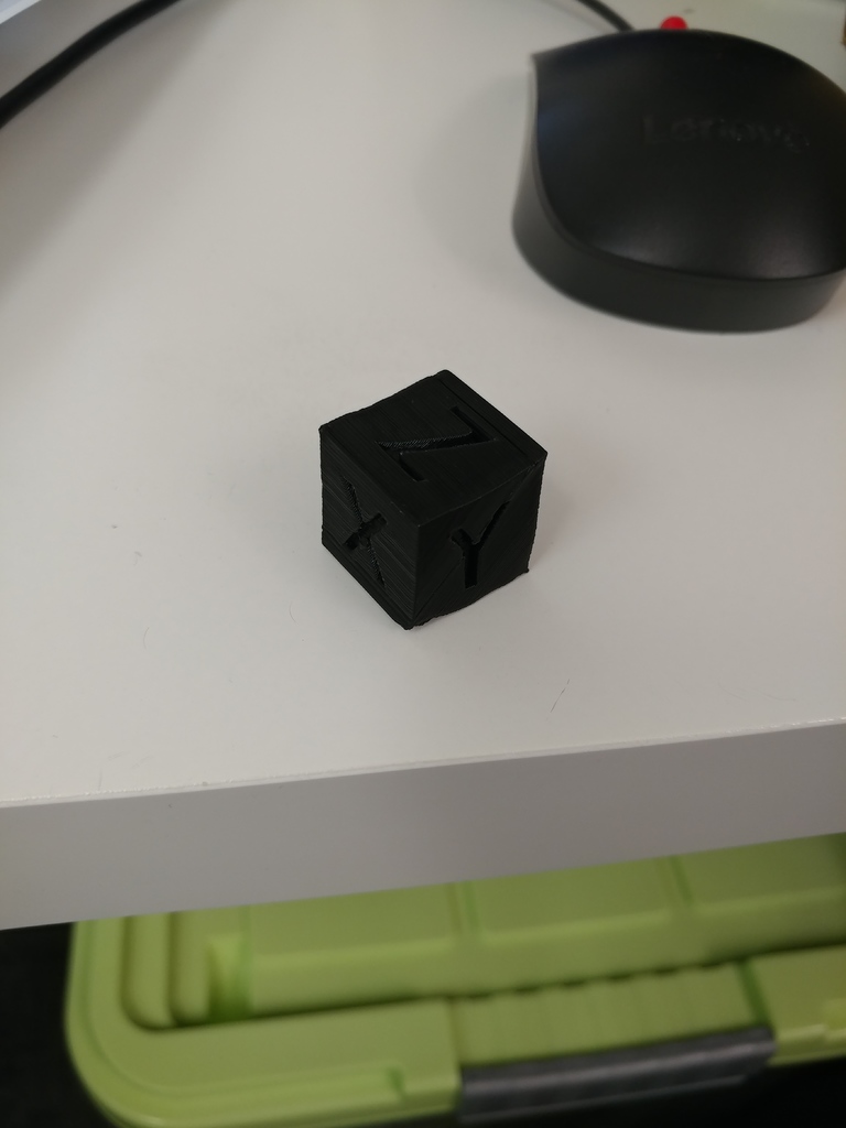 Доступный 3D-принтер с ременным приводом