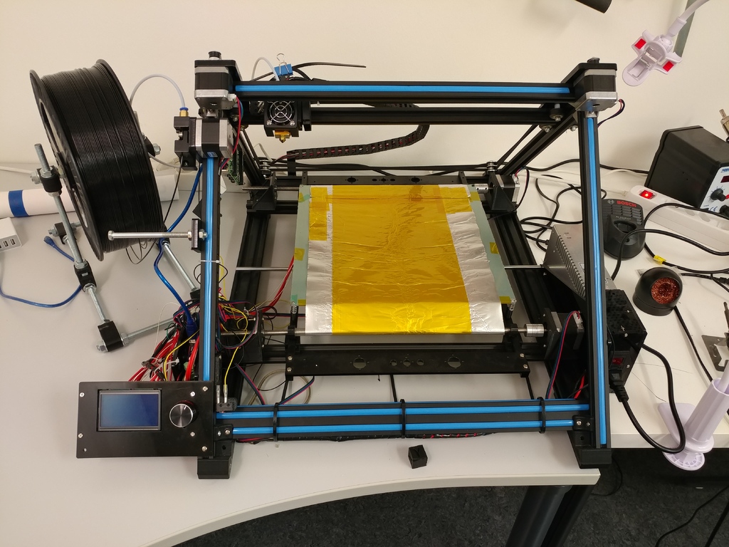 Доступный 3D-принтер с ременным приводом