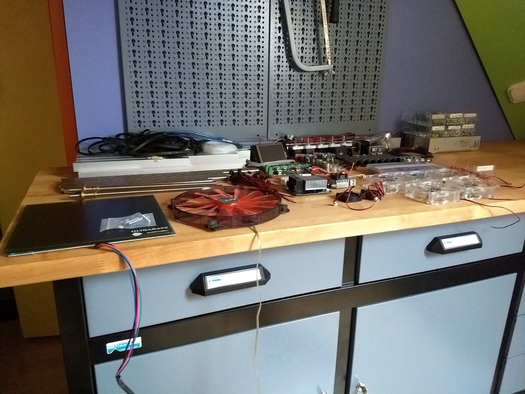 3D Принтер HUM Box V2.0