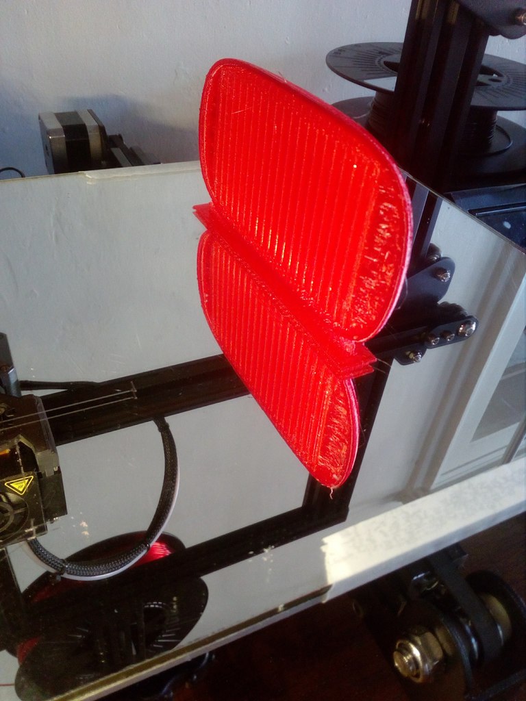 Третий стоп-сигнал для Opel Movano и Renault Master