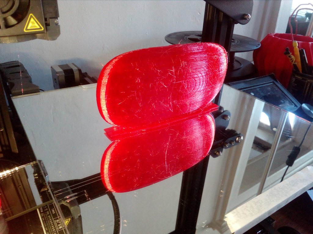 Третий стоп-сигнал для Opel Movano и Renault Master