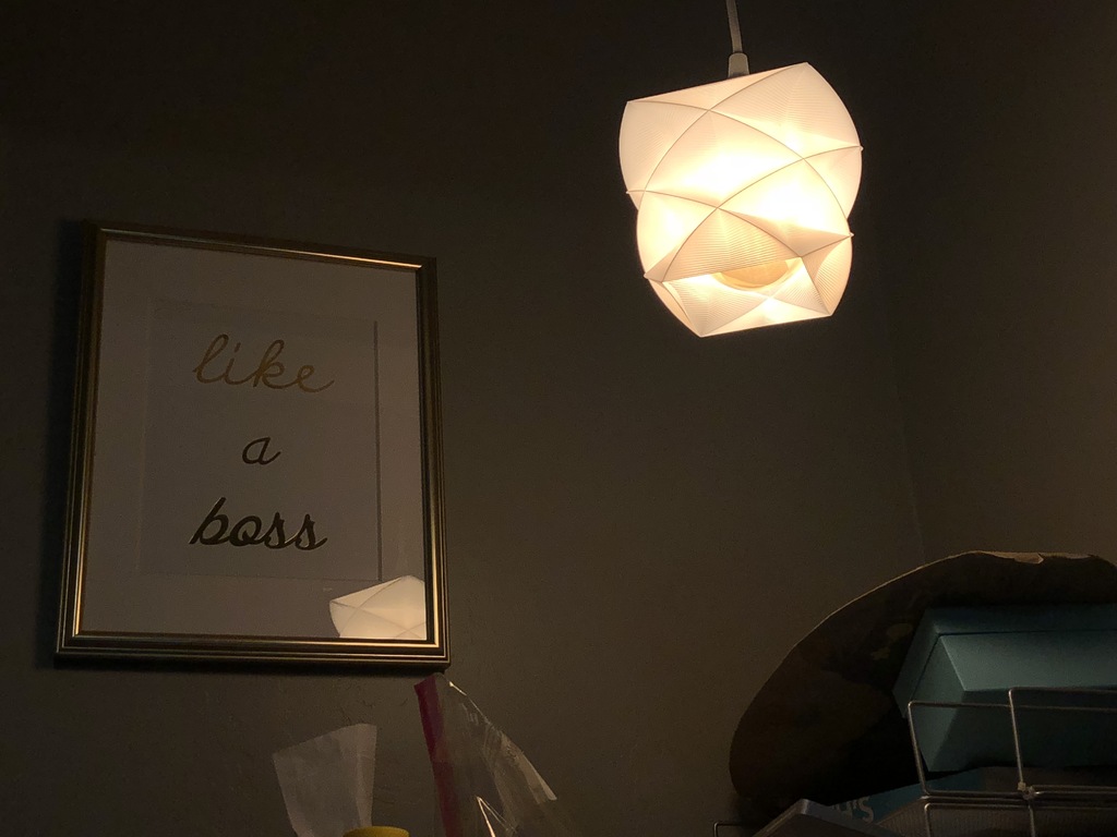 Открытый абажур для лампы