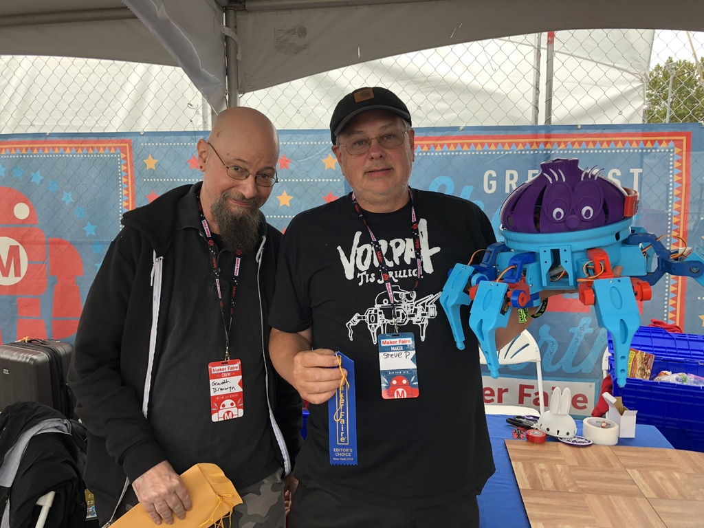 Max The Megapod (Большой ходячий робот)