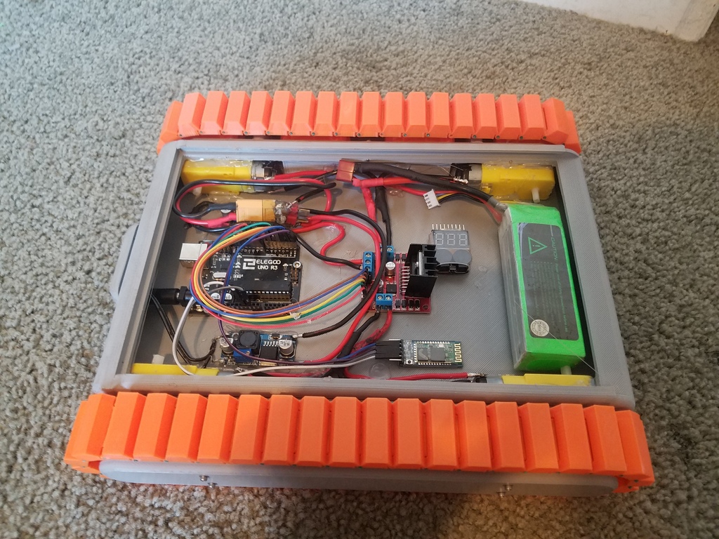 База RC танка с возможностью модификации