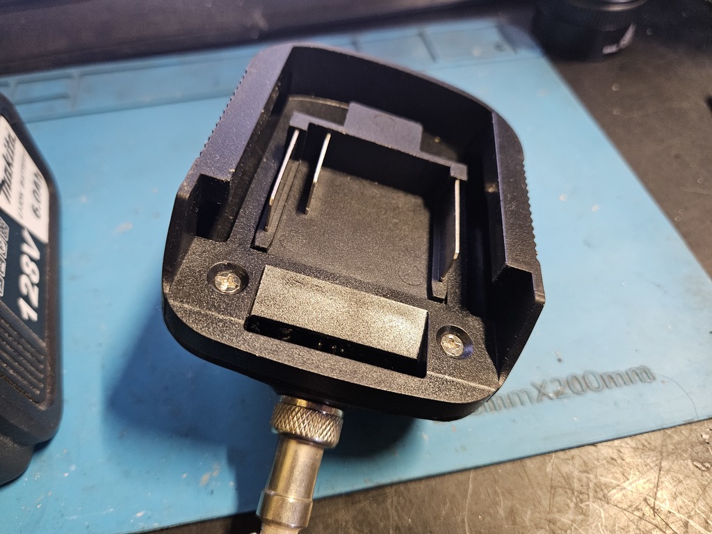 Паяльная станция QUICKO T12 для аккумулятора MAKITA 1830