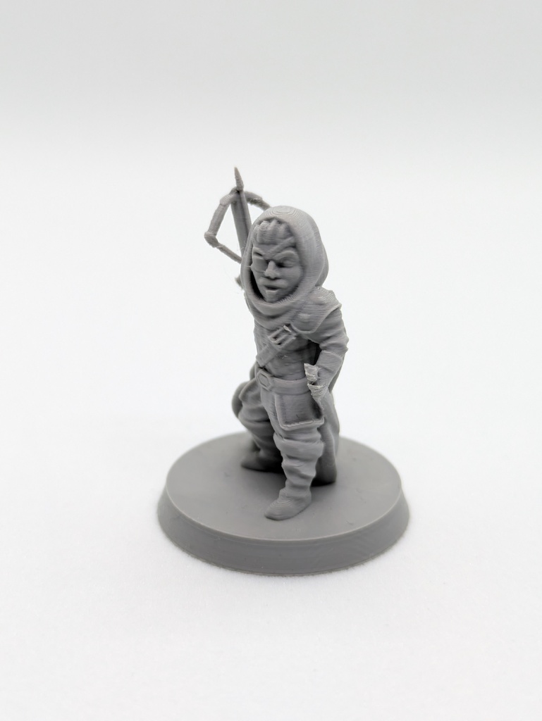 Полуорк-страж в темноте на FDM принтере без поддержки