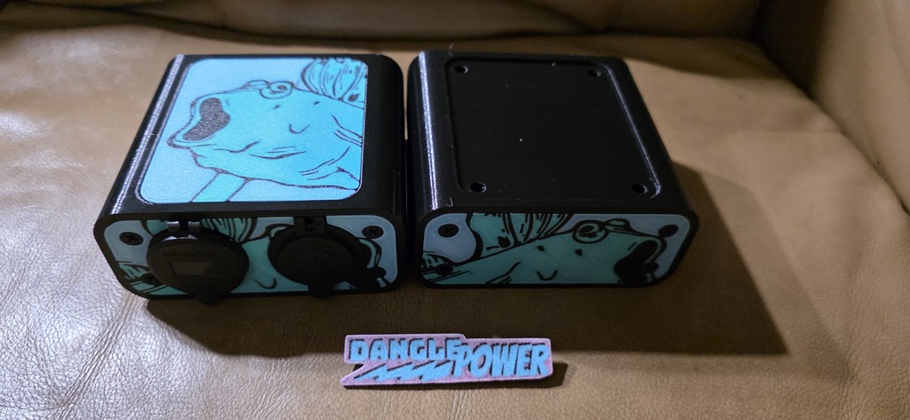 Корпус для 12V DC автомобильных прикуривателей