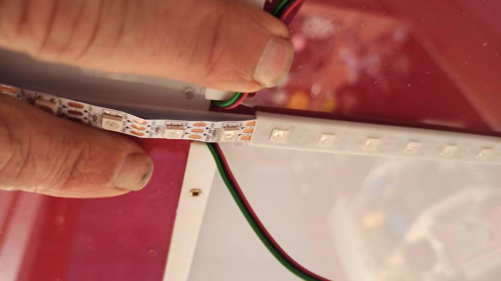 Крышка для светодиодной ленты WS2812