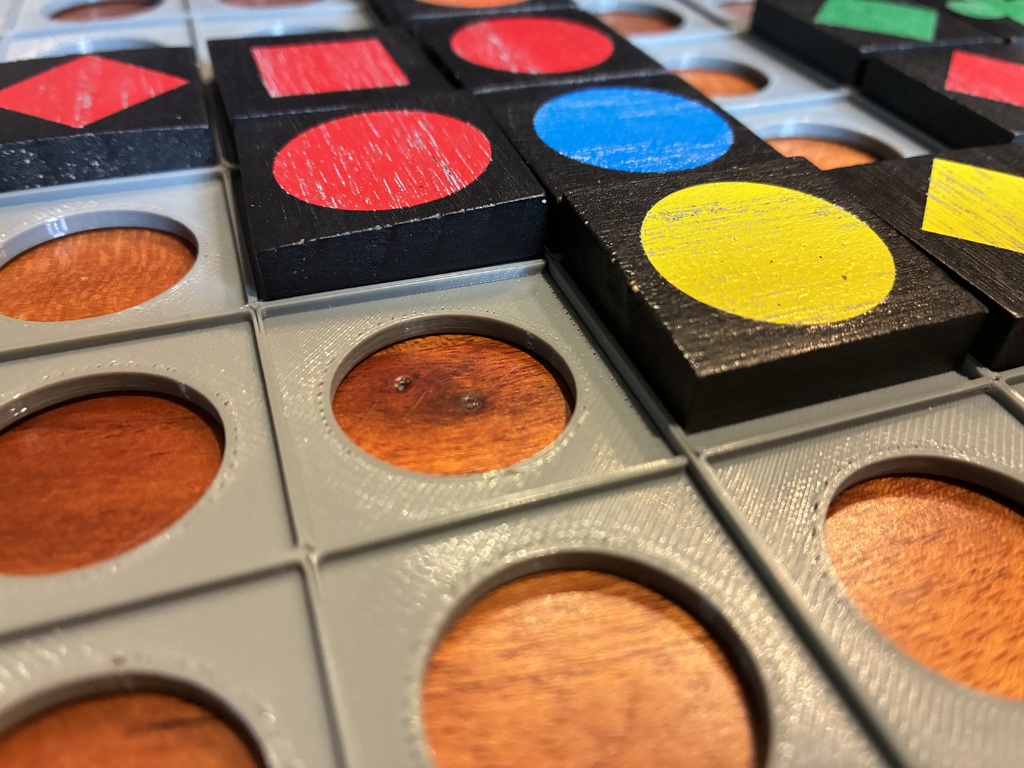 Модульная сетка для настольной игры Qwirkle