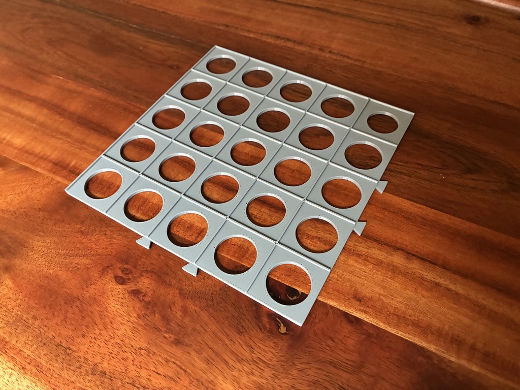 Модульная сетка для настольной игры Qwirkle