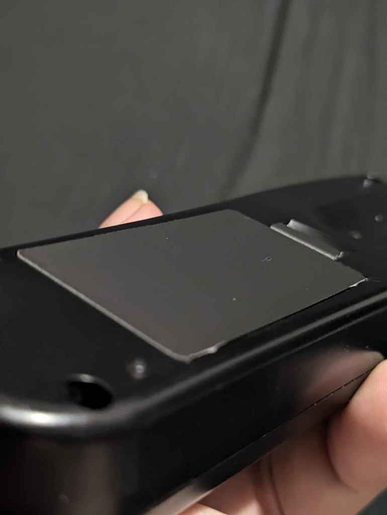 Замена крышки батарейного отсека для пульта JVC LP20878-001