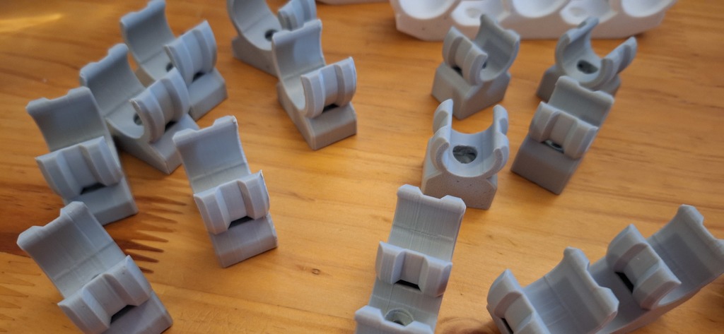 Клипсы для труб IRL D16, D20, D25