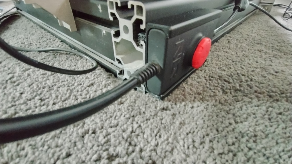 Держатель для пульта HF8 на алюминиевом профиле 8020