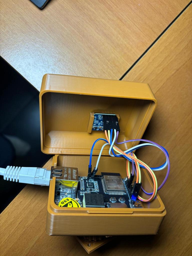 Корпус и крепление для датчика присутствия