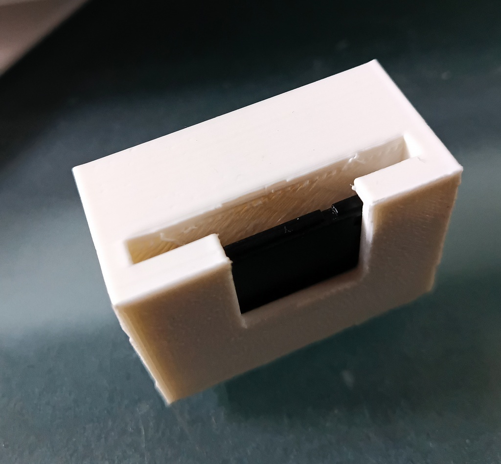 Держатель для Micro SD-карт с адаптером