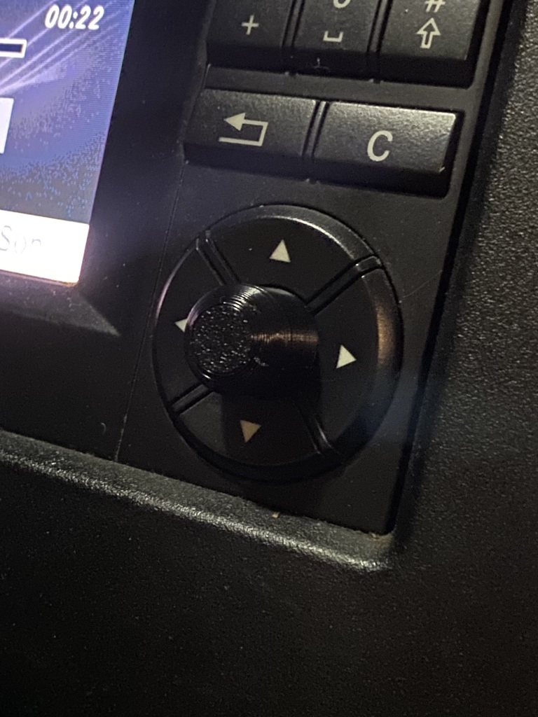 Ноб громкости для системы audio15 в Mercedes Sprinter