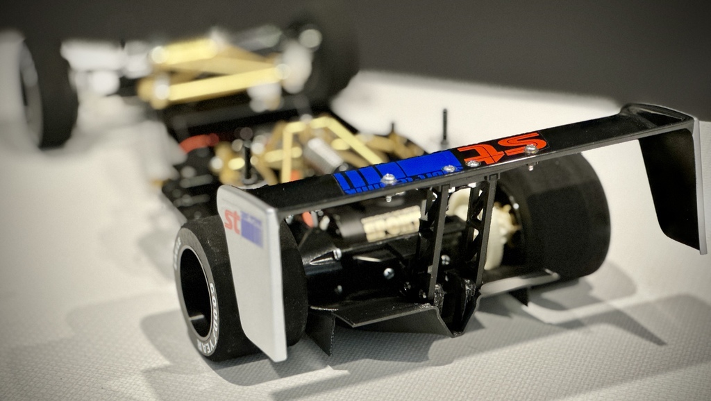 Аэродинамический диффузор для RC автомобиля