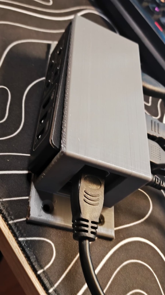 Поддержка KVM под столом