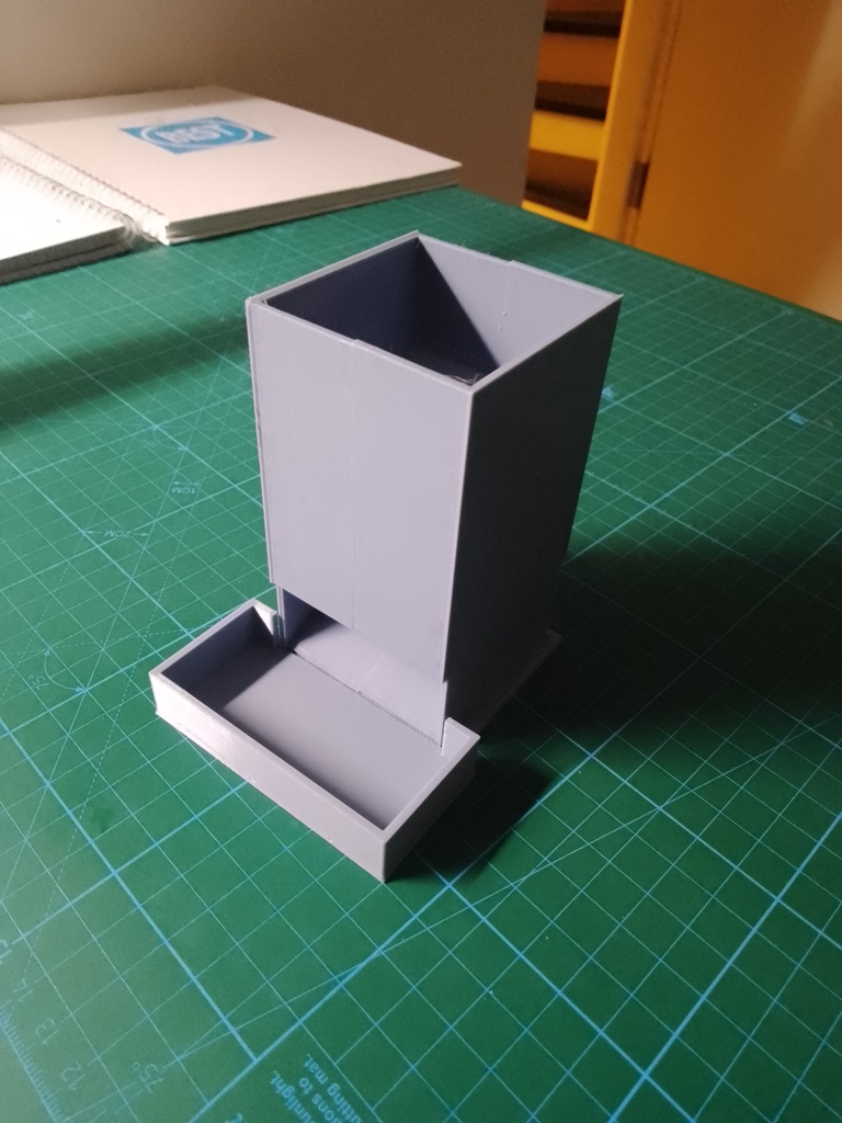 Башня для кубиков