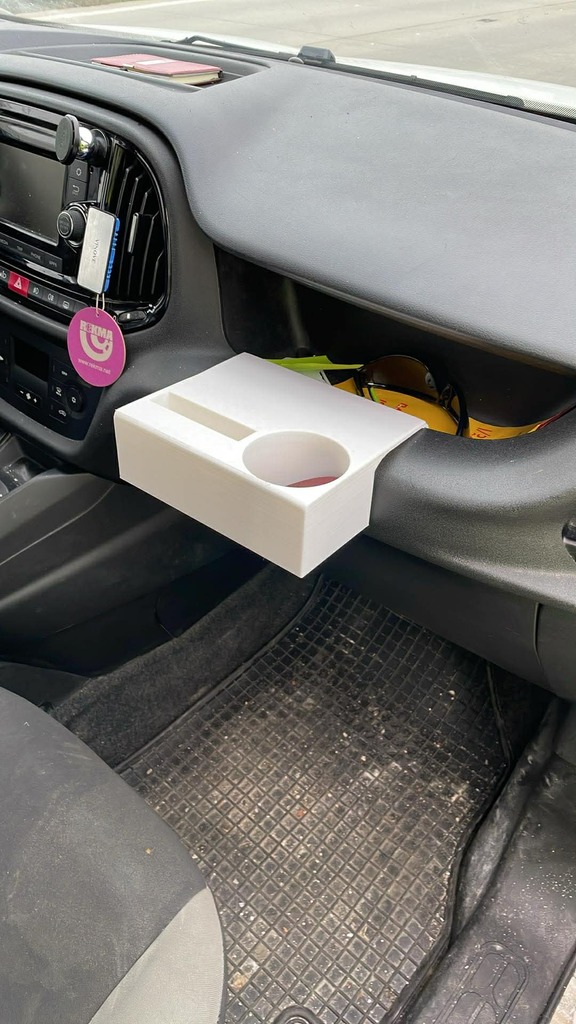 Держатель для стаканов и телефонов Fiat Doblo