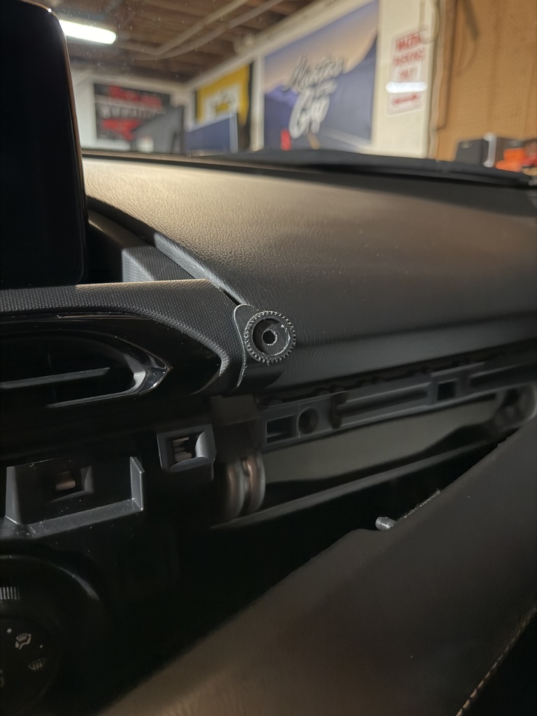 Крепление для телефона QUAD LOCK для Mazda MX5