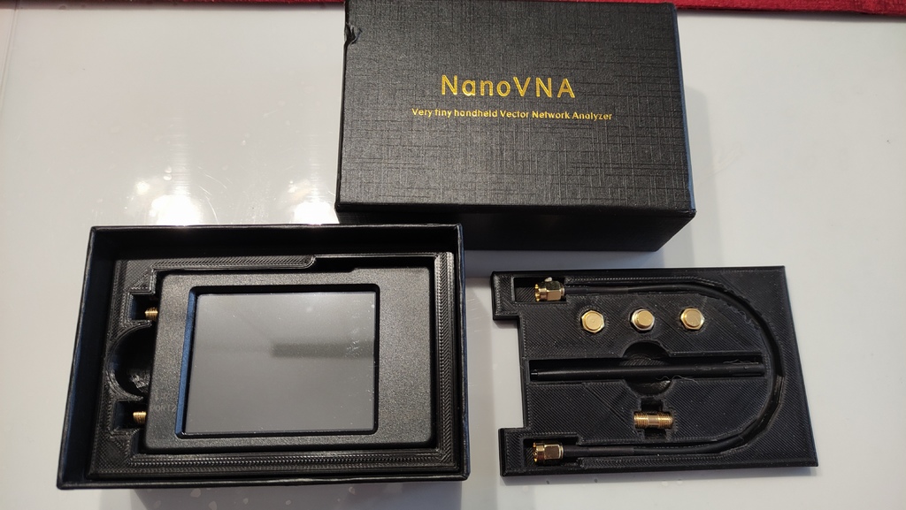 Вставка для оригинальной коробки NanoVNA-H 2.8"