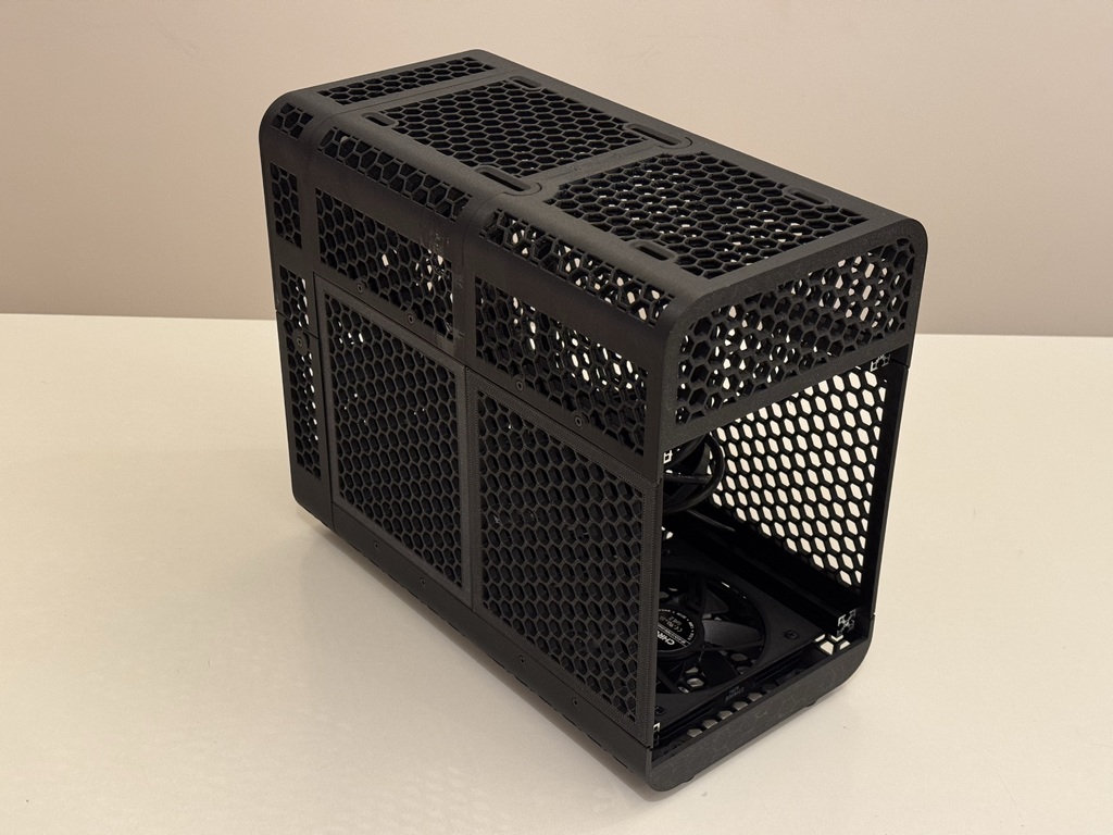 Боковые панели Beamcase SFF для 2 GPU слотов - 140 IFW