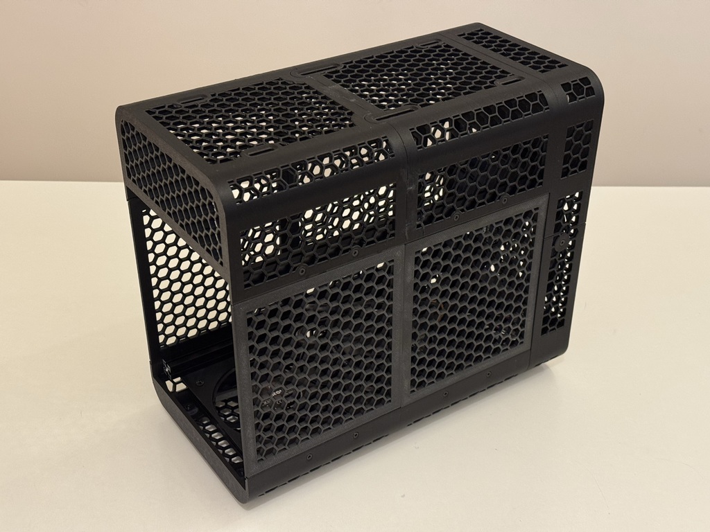 Боковые панели Beamcase SFF для 2 GPU слотов - 140 IFW