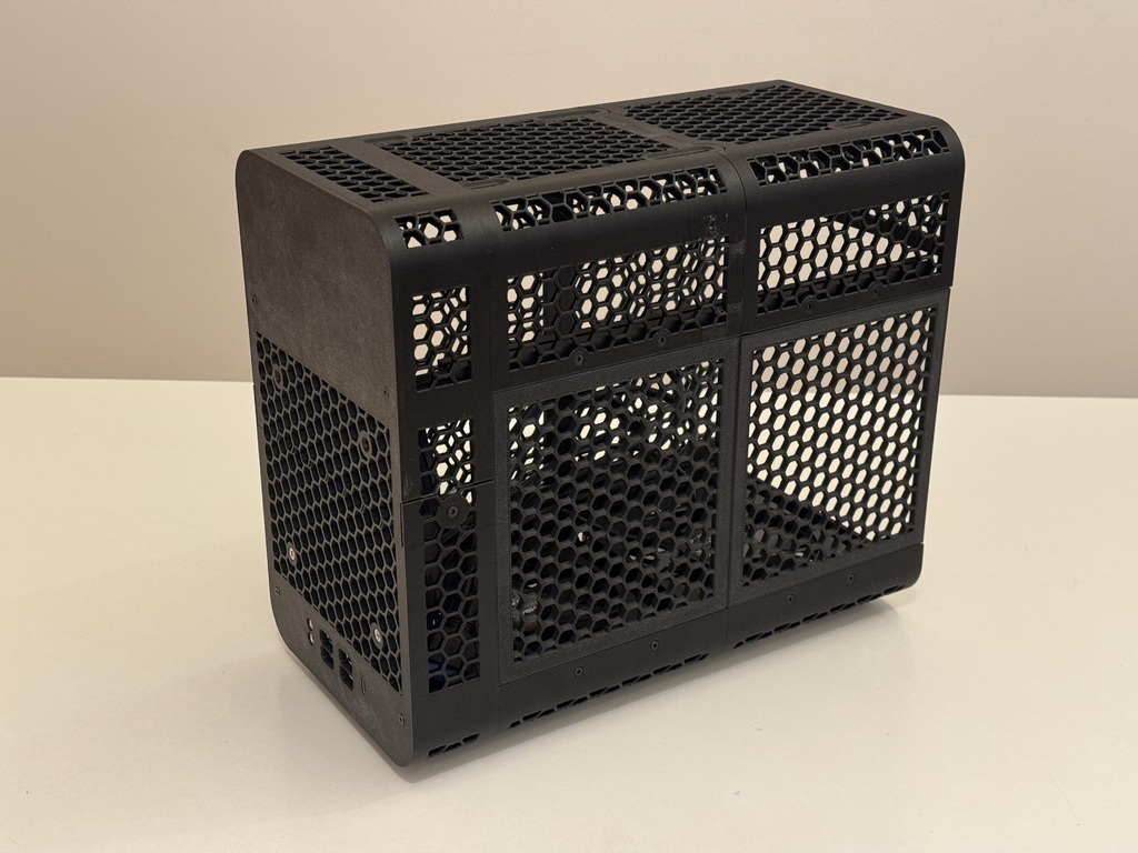 Боковые панели Beamcase SFF для 2 GPU слотов - 140 IFW