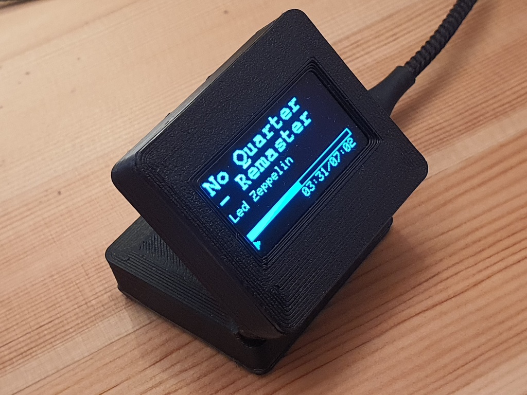 Складной корпус для ESP32 с OLED дисплеем