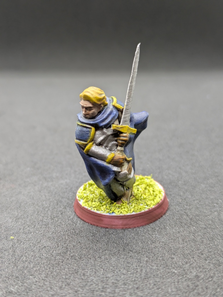 Миниатюра человека-паладина без поддержек