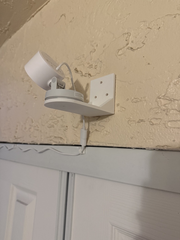 Крепление для камеры Aqara G100 на стену