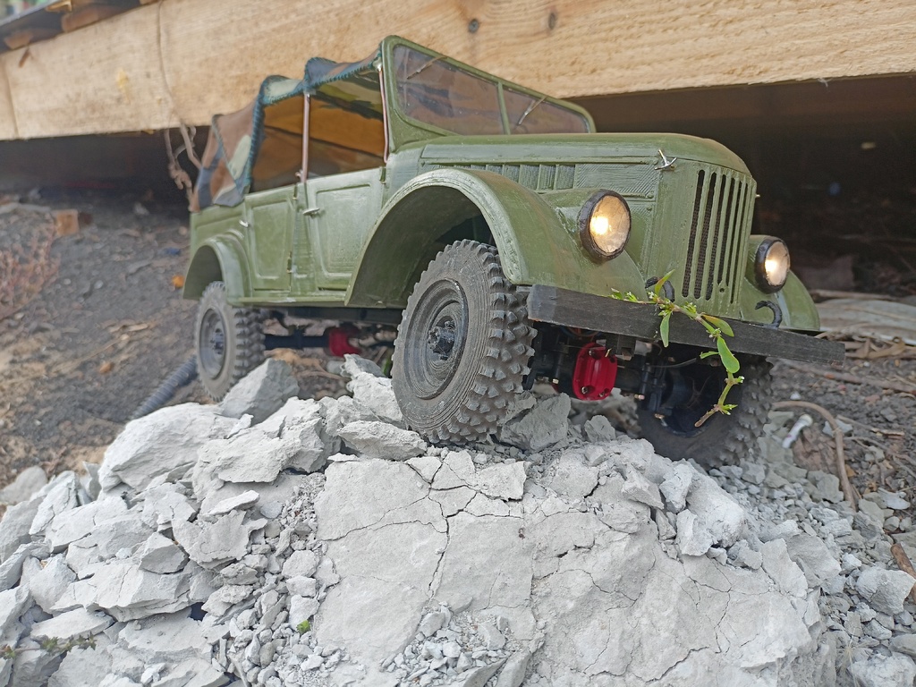 Модель RC GAZ-69A в масштабе 1/10