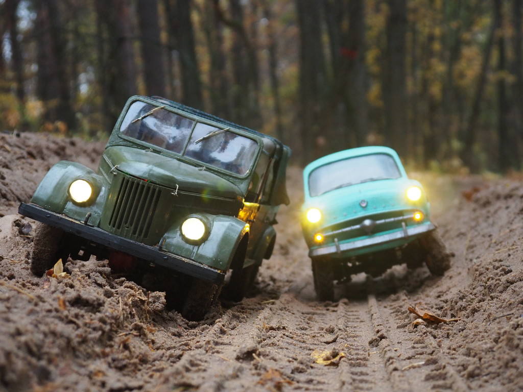 Модель RC GAZ-69A в масштабе 1/10