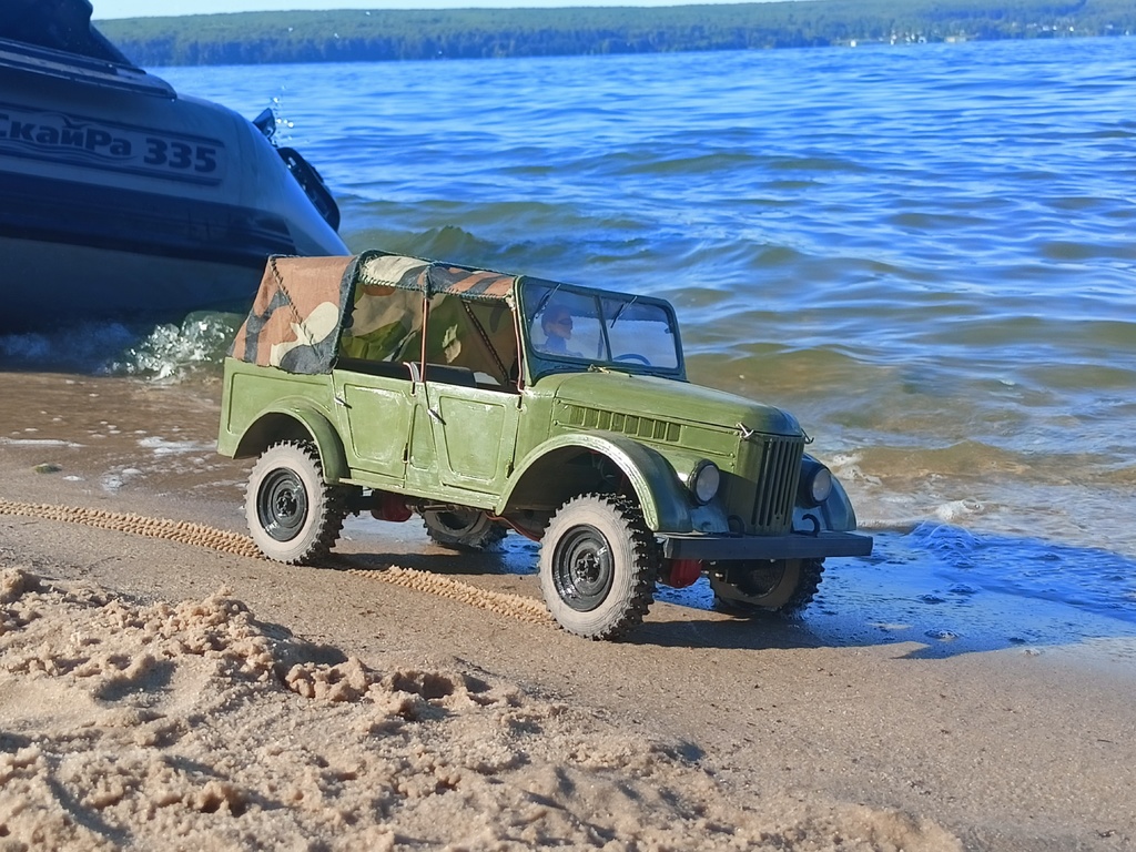 Модель RC GAZ-69A в масштабе 1/10