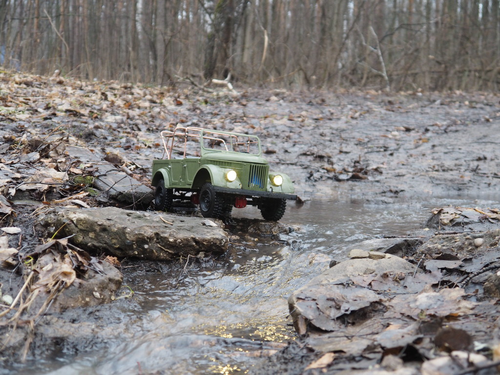 Модель RC GAZ-69A в масштабе 1/10