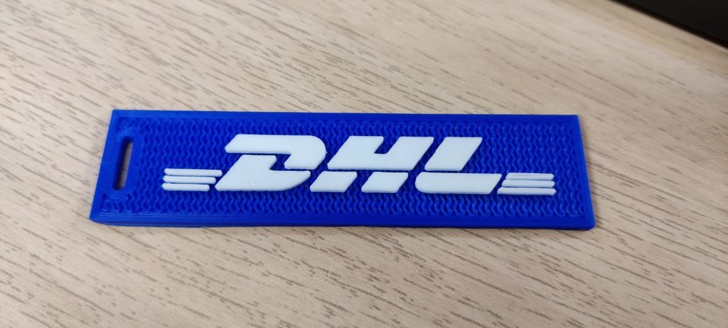 Брелок с логотипом DHL