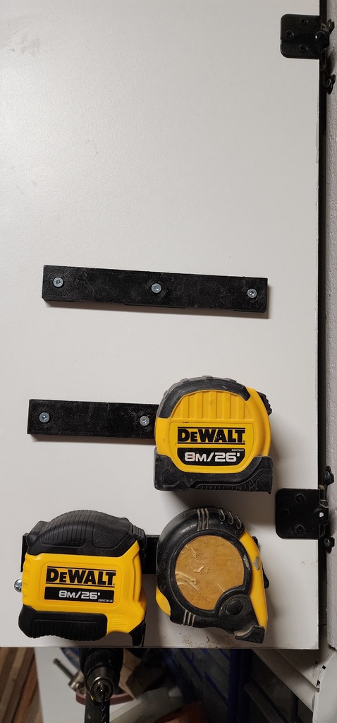 Держатель для рулеток