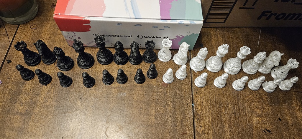 Изящный шахматный набор