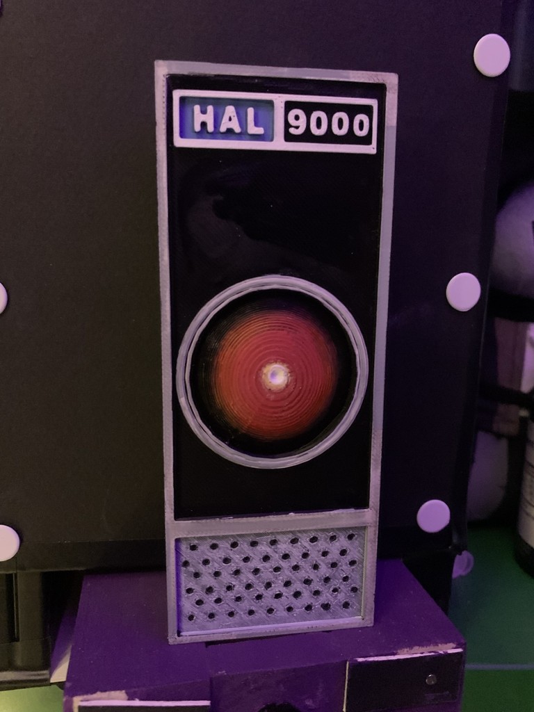 Фигурка HAL 9000 - одно целое