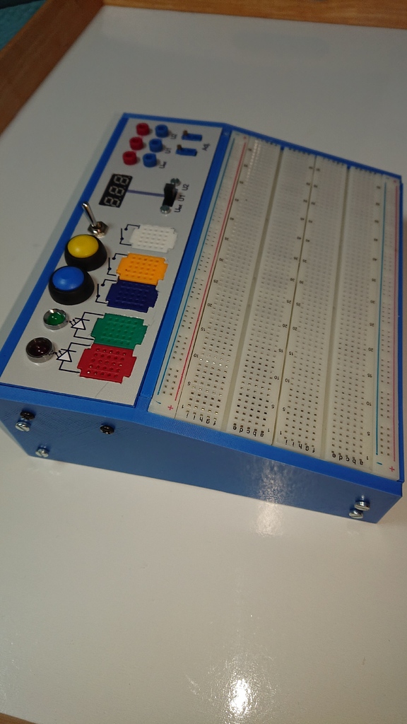 Рабочая станция для макетной платы