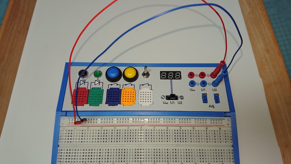 Рабочая станция для макетной платы